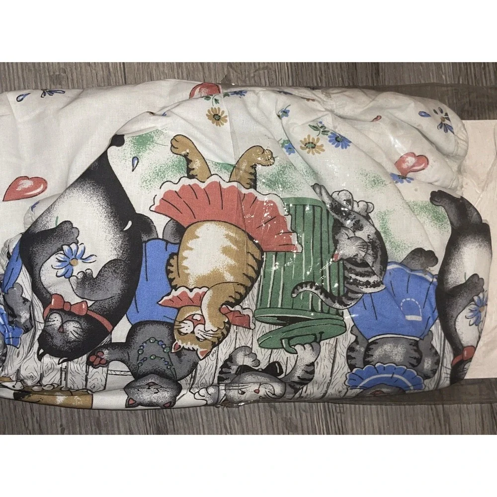 Vintage 2005 Whimsical Cats Ironing Board Cover & Pad - One Piece